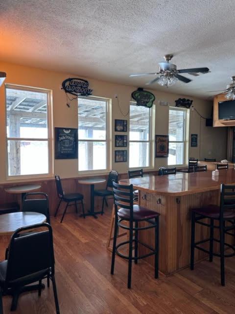 White Sands Inn, Marina, Bar & Grill Port Isabel Ngoại thất bức ảnh
